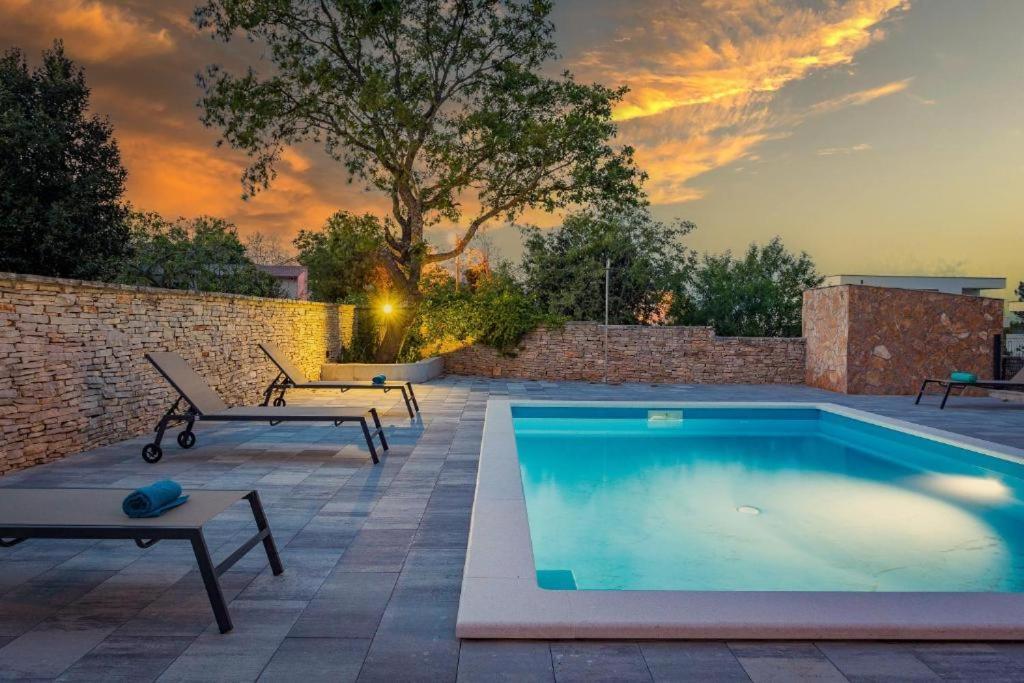 Cesare Apartment, With Swimming Pool And Sea View Ližnjan Exterior foto